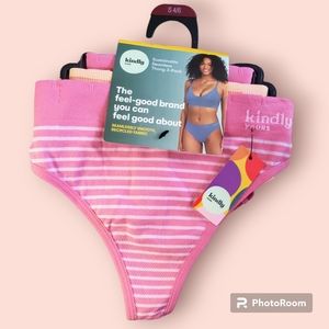 Women's 3-pack Seamless Thongs by Kindly yours